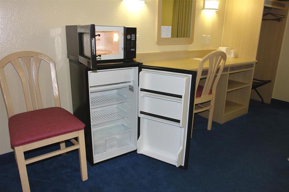 Motel 6-San Antonio, Tx - Downtown - Alamo Dome Amenities photo